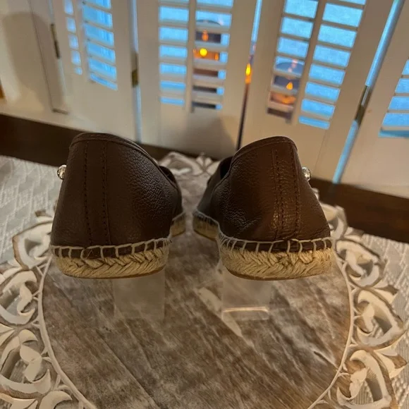 Brighton Leather Shoes - 9 - Picture 4 of 9